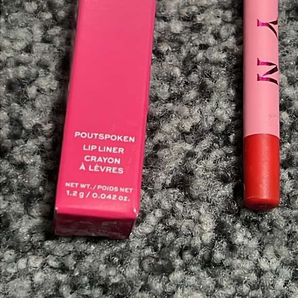 💋3/$15💋Jaclyn Cosmetics Poutspoken Lipliner Strawberry Shortcake NIB - Picture 2 of 5